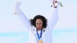 Brignone fa emozionare il mondo! Mamma Ninna non ci credeva, Vonn, Tamberi e Abodi esaltano Federica 'tigre e dragone'