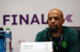 Felipe Melo prende in giro la Juventus dopo il 5-2 con il Galatasaray, sul web i tifosi bianconeri si scatenano contro di lui