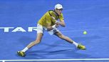 ATP Doha, Sinner crolla con Mensik, ora è crisi: Jannik nervoso, sfiduciato e battuto. E Alcaraz ride