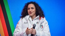 Brignone, Lollobrigida e Vittozzi: dall’oro alle voci sul ritiro. Roda svela il futuro di Federica e il rimpianto Goggia