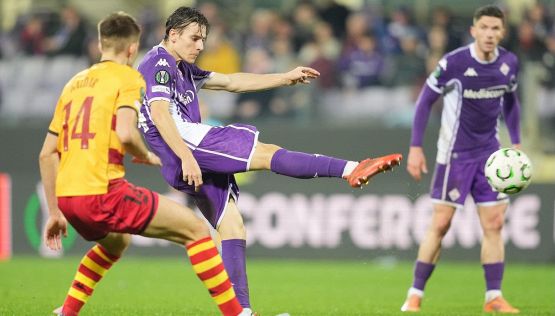 Fiorentina-Jagiellonia: Fagioli e Kean salvifici, ma che figuraccia. La paura di Carlo Conti e la stoccata di Dzeko a Vanoli