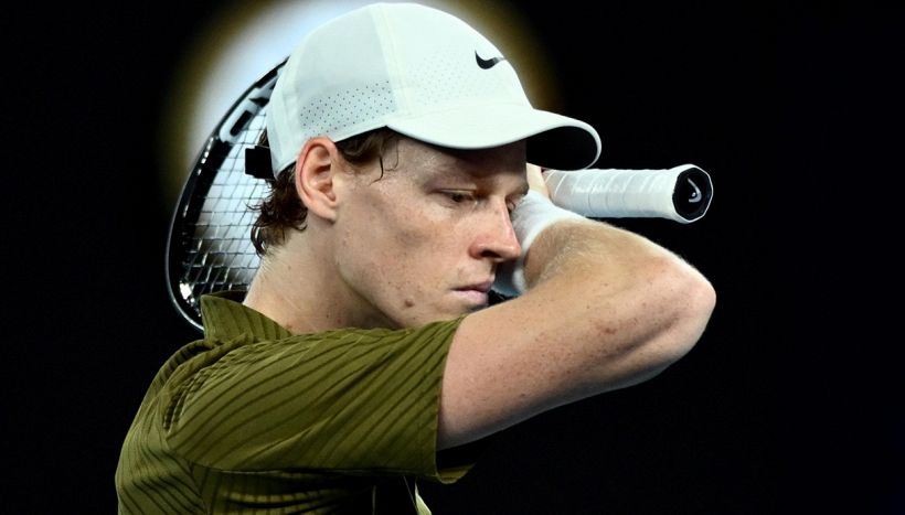 "Che botta, Sinner non se l'aspettava contro Djokovic". Ljubicic impietoso con Jannik: "È troppo passivo"