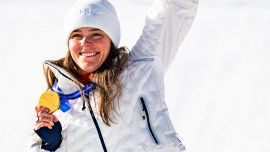 Lo strano caso delle medaglie rotte di Milano Cortina dopo l'assurdo a Parigi 2024, il piano attivo da oggi