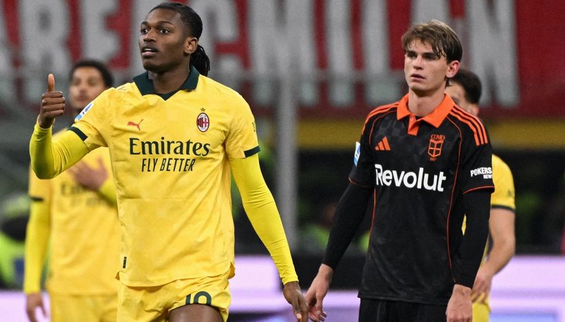 Pagelle Milan-Como 1-1: clamoroso errore di Maignan, ne approfitta Nico Paz, Leao salva i rossoneri