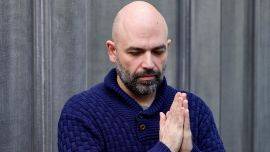 Roberto Saviano attacca ancora l'Inter e i suoi dirigenti, cita gli atti e denuncia: 'Serie A falsata'