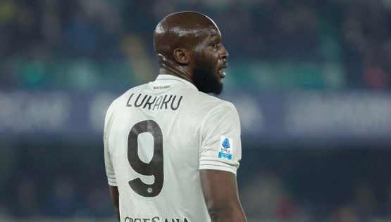 Verona-Napoli 1-2 pagelle: Lukaku salva Conte al 96', beffa per gli scaligeri e proteste infinite