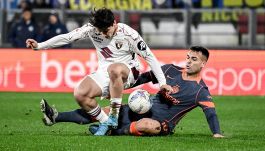 Inter-Torino, moviola: un gol annullato e due macchie per l'arbitro