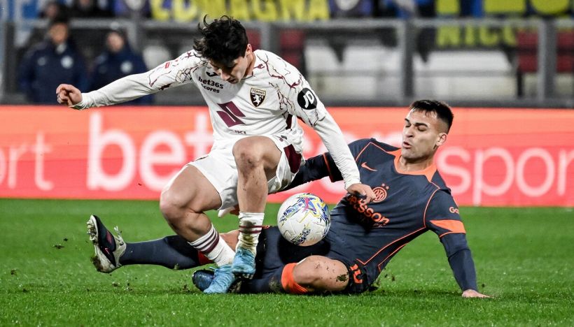 Inter-Torino, moviola: un gol annullato e due macchie per l'arbitro