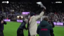 Galles, Snoop Dog alla partita dello Swansea: tifosi in tripudio