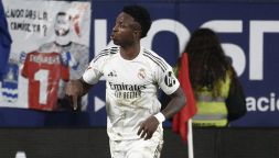 Real Madrid, ko e bufera Var con l’Osasuna: Vinicius in gol contro le polemiche. L’Atletico vola con Lookman
