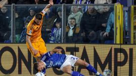 Como-Roma, moviola: quanti dubbi sul rosso a Wesley, scambio di persona? Doppia beffa per Gasperini