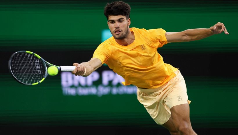 Indian Wells: Alcaraz travolge Norrie, spaventa Sinner e ritrova Medvedev, che batte Draper tra le polemiche