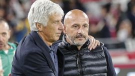 Bologna-Roma: la frecciata di Italiano, Gasperini perde la pazienza: “Basta, calmatevi”