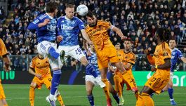 Como-Roma 2-1 pagelle: Fabregas da Champions, rimonta e sorpasso. Rosso a Wesley, decide Diego Carlos