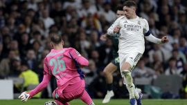 Donnarumma, notte horror al Bernabeu: Valverde come Benzema. Mariani lo grazia e para un rigore, ma il Real dilaga