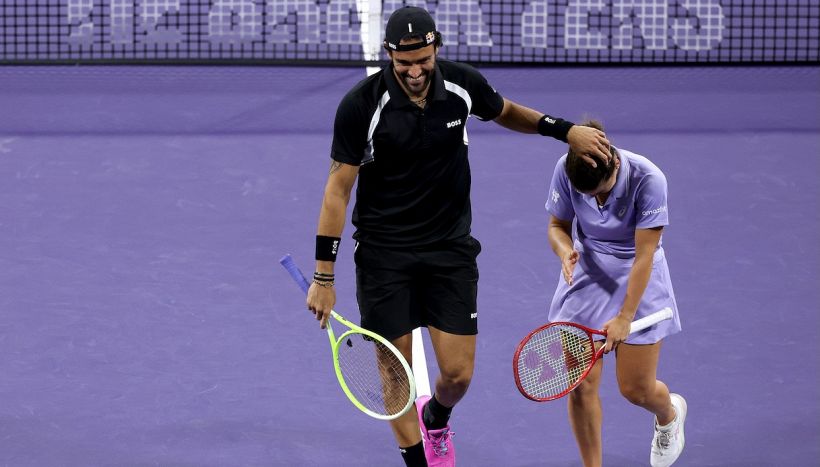 Indian Wells, Paolini e Berrettini travolti da Rybakina e Fritz: Jasmine in imbarazzo dopo un errore tragicomico