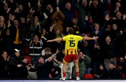 Bove, la rinascita è completa: primo gol dopo il calvario, l’abbraccio dei tifosi del Watford