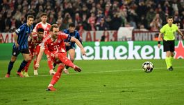 Bayern-Atalanta, moviola: rigore dubbio parato e fatto ripetere, la rimonta impossibile è morta subito