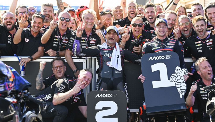 MotoGP Brasile, Rossi chiama Bezzecchi: "Mi ha caricato". E con Martin e Di Giannantonio commenta la pista: "Ma c'era acqua?"