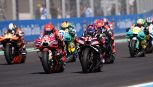 Diretta live Sprint MotoGP Repubblica Ceca, finale da brividi: Bagnaia, Ogura e Marquez per la vittoria