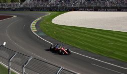 Mercedes spaventa la Ferrari, la resa di Hamilton: "Stagione finita". Verstappen e Norris stroncano senza pietà le nuove monoposto