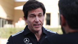 Non solo Ferrari, anche McLaren e Williams accusano Mercedes e Toto Wolff prepara lo sgarbo a Horner