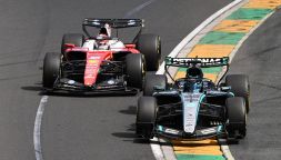 La Ferrari attacca, ala macarena in Cina e Mercedes accetta la sfida sui social: Horner per salvare Aston Martin