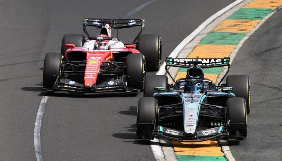 La Ferrari attacca, ala macarena in Cina e Mercedes accetta la sfida sui social: Horner per salvare Aston Martin