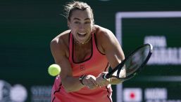 Indian Wells: Sabalenka batte Mboko, ma quanto odio sui social per la foto col velo. Zverev sfida Sinner