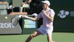 ATP Miami: Sinner travolge Dzumhur, eguaglia il record di Djokovic e vola al terzo turno