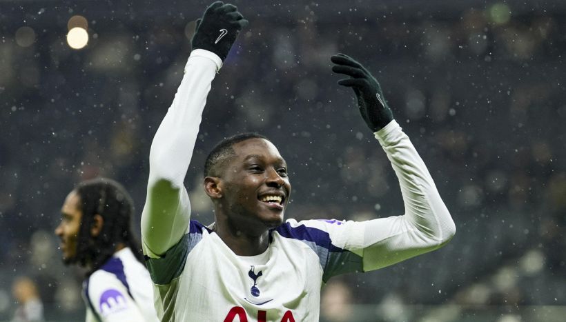 Juventus, c’è il sì di Kolo Muani ma il PSG detta le condizioni. Novità Ostigard: perché Spalletti lo ha richiesto
