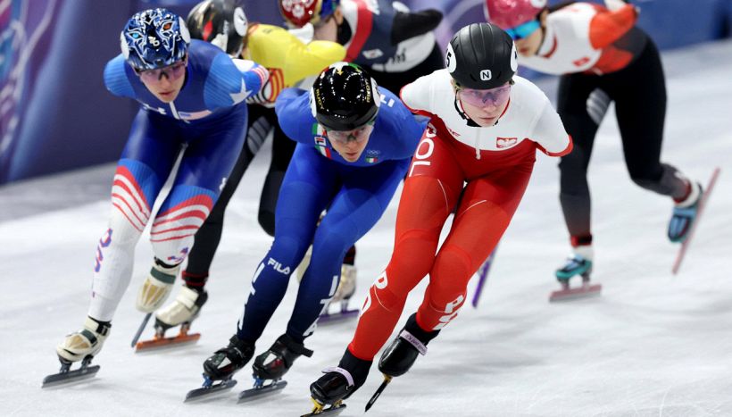 Kamila Sellier mostra per la prima volta la cicatrice sul viso dopo l'incidente choc a Milano Cortina 2026