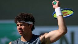 Miami, crisi Shelton: l'ex bulletto ko con Shevchenko. Medvedev si salva con Sakamoto e si lamenta dei campi