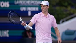 Henin sempre più anti-Sinner: "Per Alcaraz un vantaggio esser uscito subito a Miami, tornerà forte e riposato"