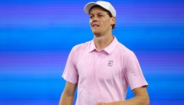Sinner con la carta igienica, bagno di folla al supermercato: Jannik è il campione del popolo di Indian Wells