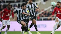 Attorno a Sandro Tonali si è scatenato un derby di mercato in Premier, ma sullo sfondo si preparano Napoli e Arsenal