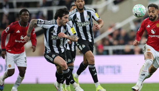 Attorno a Sandro Tonali si è scatenato un derby di mercato in Premier, ma sullo sfondo si preparano Napoli e Arsenal