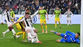 Juventus-Sassuolo, moviola: la trattenuta di Vlahovic fa discutere, cosa ha punito l’arbitro