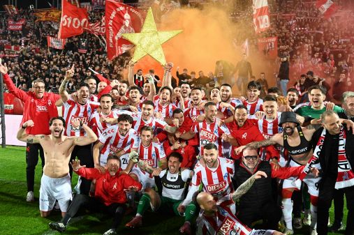 Il Vicenza torna in B, promozione da record e festa da brividi al Menti dopo il successo sull’Inter U23