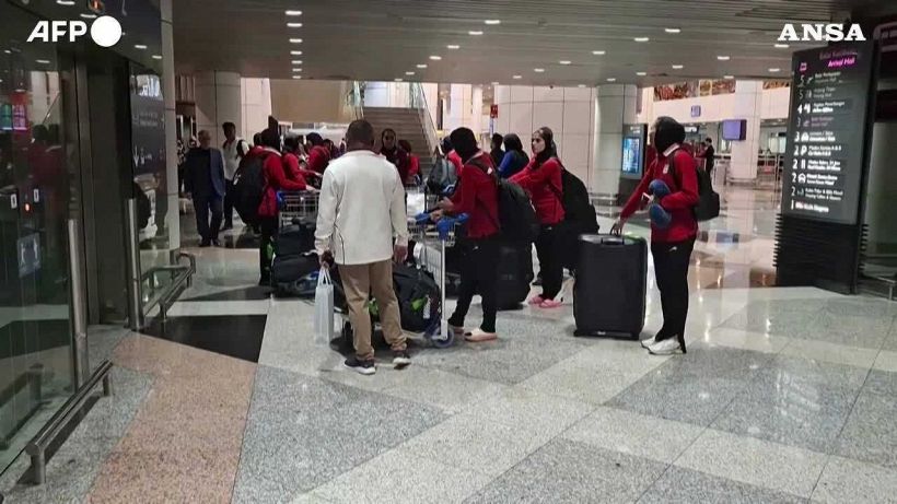 Il viaggio incerto di ritorno delle giocatrici della nazionale di calcio femminile iraniana