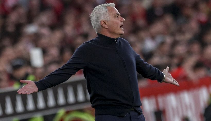 Mourinho show, rimonta il Porto all’88’, viene espulso e aggredisce panchina ospite: "Mi ha chiamato traditore 50 volte"
