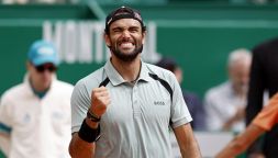 Montecarlo, Berrettini affronta il "piccolo Sinner" Fonseca per avvicinarsi a Jannik: doppia sfida per Matteo