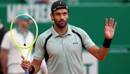 Montecarlo, Berrettini vuol infrangere il tabù Medvedev: "Me la gioco, ma sarà dura". Cobolli, insidia Blockx