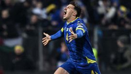 Inter, paradosso Muharemovic: prova a “scippare” il posto a Bastoni. Le scuse all’Italia, la Juventus ci riprova