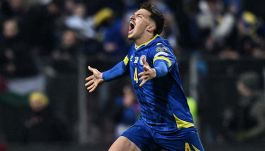 Inter, paradosso Muharemovic: prova a “scippare” il posto a  Bastoni. Le scuse all’Italia, la Juventus ci riprova