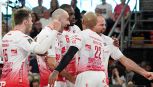 Volley, Piacenza si prende la CEV Cup: Luneburg demolito, le lacrime di Simon (ai saluti) e Galassi (dopo il tumore)