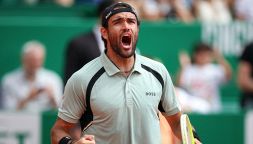 Montecarlo, Fonseca spegne il sogno di Berrettini. Il brasiliano avanza e mette nel mirino Sinner