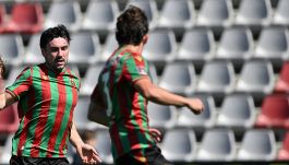 Ternana a rischio fallimento, i tifosi non mollano e aspettano la svolta: sold out col Perugia, lunedì il D-day