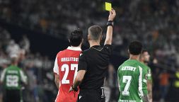 Betis-Braga, moviola: Massa e Chiffi affondano il Real, da 2-0 a 2-4 con Var protagonista, paura per Llorente, manca un rosso
