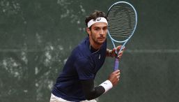 Barcellona, Musetti torna al successo e fa piangere la Spagna: travolto Landaluce. Rientro vincente di Sonego